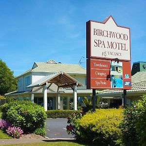 Birchwood Spa Motel